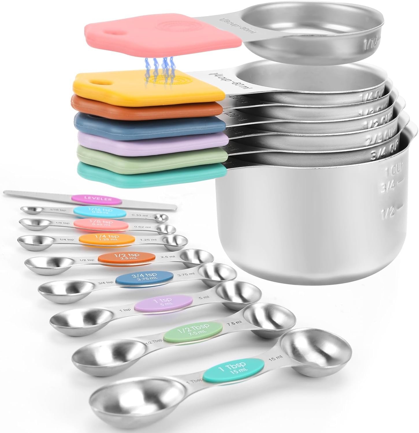Measuring cups and spoons